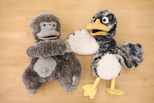 言葉を使わず動きと音で表現を広げる